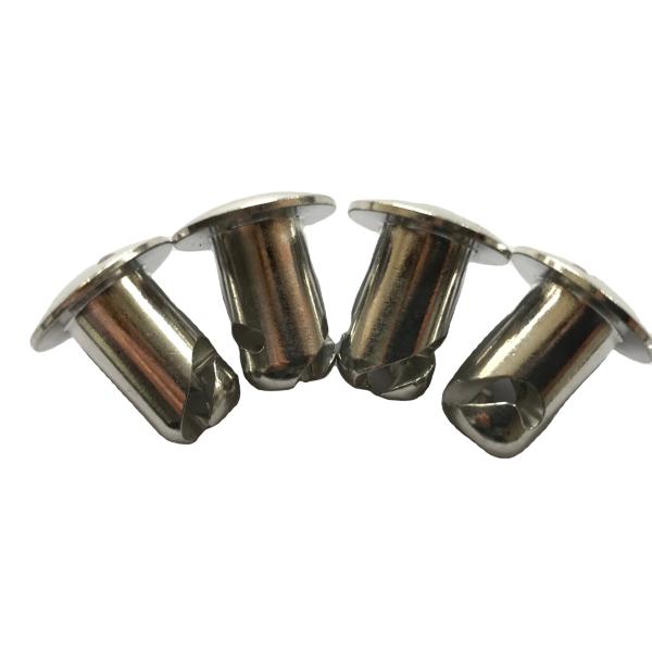 Les fixations universelles Dzus Quarter Turn conçues pour les voitures Sprint 7