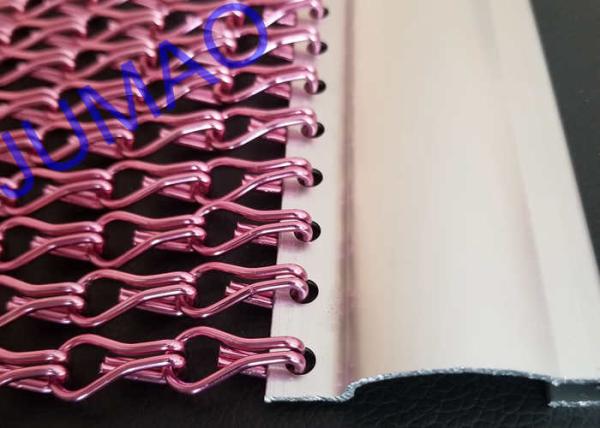 Decorative Pink Metal Chain Link Curtains 12mm×24mm Smooth Aluminum Wire