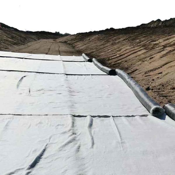 Anti-Leakage Waterproof Geosynthetic Clay Liner for Made in Municipal Crawfish Farming