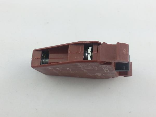 Cema P9b11vn Bloco de contacto para cortador GT7250 S7200 Partes de máquinas têxteis 925500575