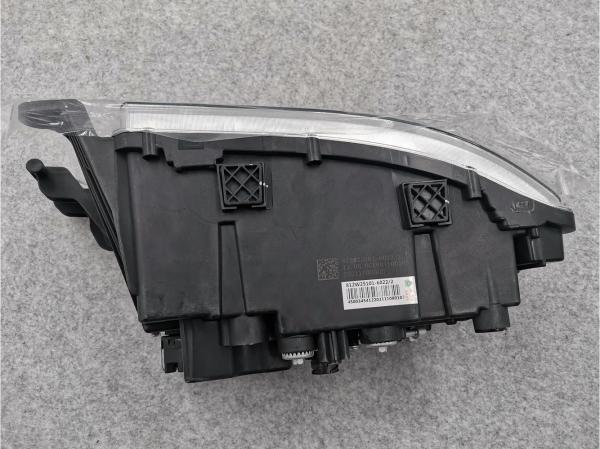 812W25101-6022 Combination Lamp Styer Truck Right Non Metallic Bumper