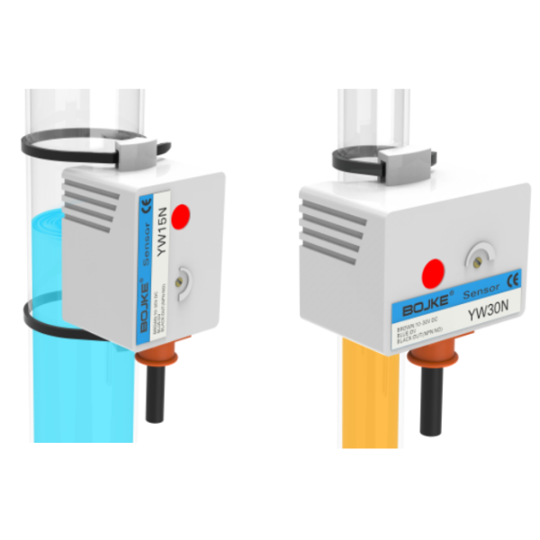 PNP Capacitive Sensor , IP66 Precise Capacitive Liquid Level Sensor