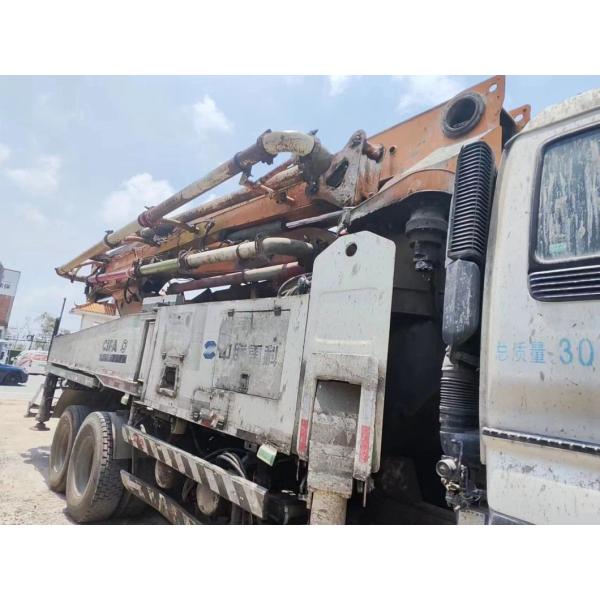 High Productivity Green 2010 Cifa 41m Concrete Pump Truck Pump Original Condition