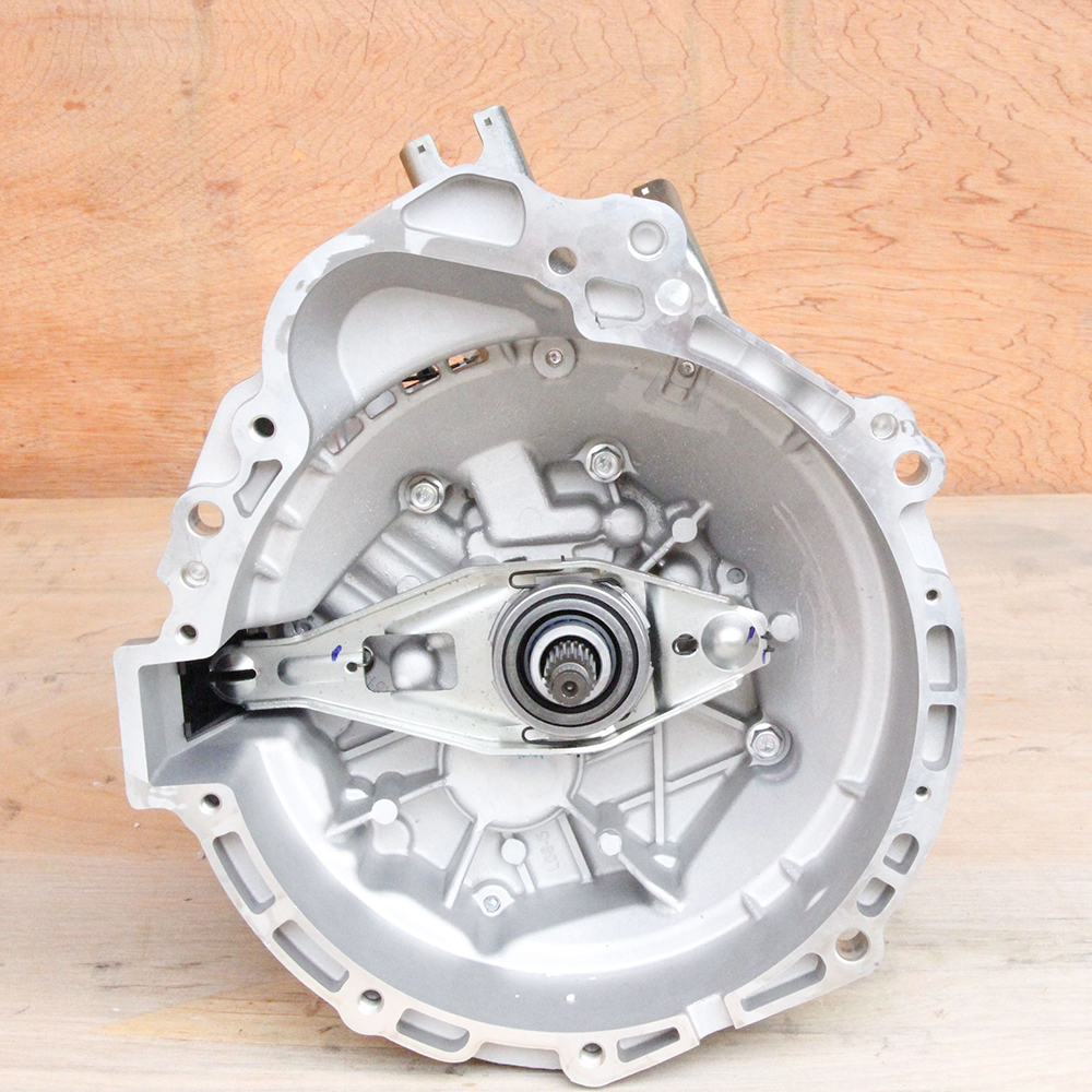 Zpartners MR5T15E02 Manual Transmission Assembly Gearbox for SRM Light Commercial Vehicle OEM Auto Parts Replacement Factory Supply