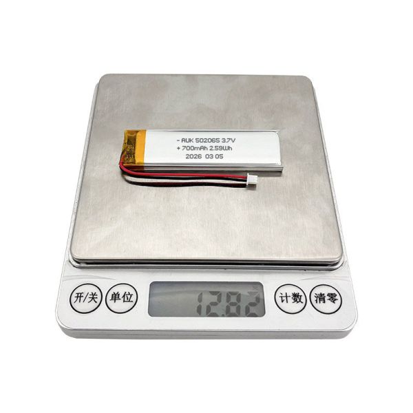 AUK 502065 502067 3.7V 700mAh Lipo Battery LP502067 Lithium Polymer Battery With IEC62133 CB