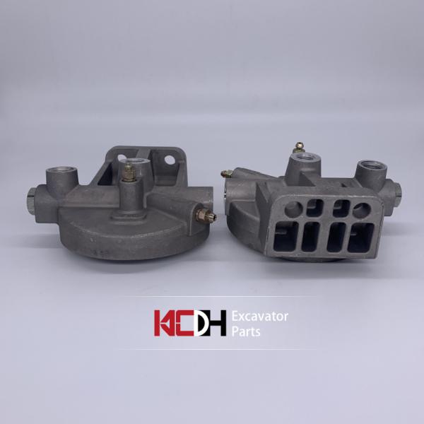 Экскаватор  разделяет основание масляного насоса руки фильтра разделителя воды топлива 460 P954895 алюминиевое, соответствующее для воздушного фильтра