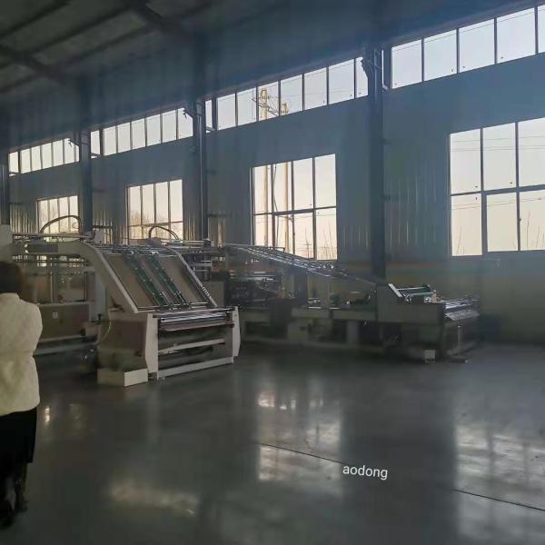220V 380V Carton Box Pasting Machine Semi Auto