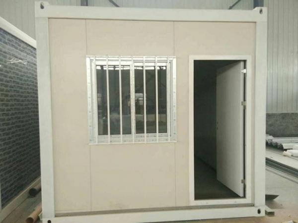 Hot Dip Galvanized Premade Mobile Homes , Factory Made Cargo Container Cabin