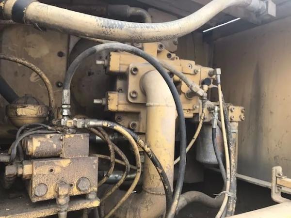 Used Excavator Caterpillar E300b Made in Japan, Crawler Excavator for Sale