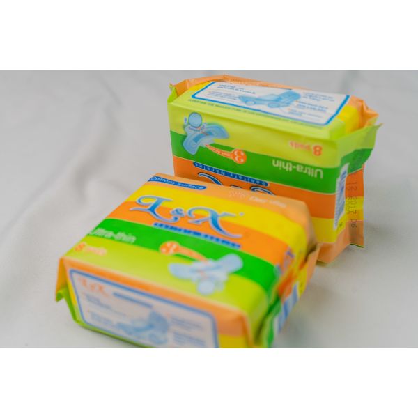 10 Pads Extra Long Sanitary Pads Of Breathable Plastic Back Sanitary Napkins With Wings