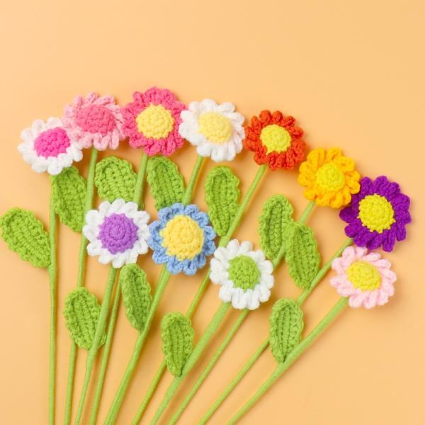 Bouquet de flores de rosa de crochet hecha a mano - Flores artificiales creativas eternas, regalo de San Valentín para el mejor amigo