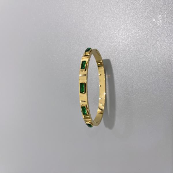 Luxury Large Colored Jewel Buckle Stainless Steel Bangle For Engagement