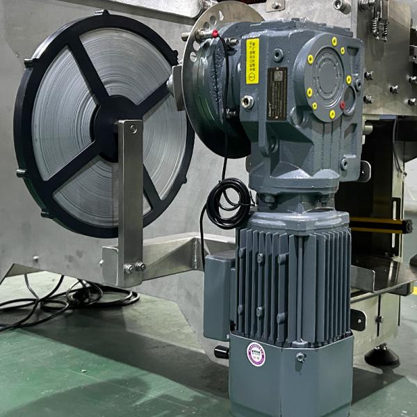 Continuous Mesh Bag Packaging Machine Automatic Fast Packaging Corn Seafood Bacon Onion Mesh Bag Sealing Machine