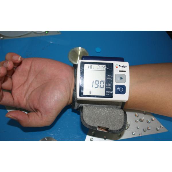 Hospital Portable Digital Blood Pressure Monitor For Wrist