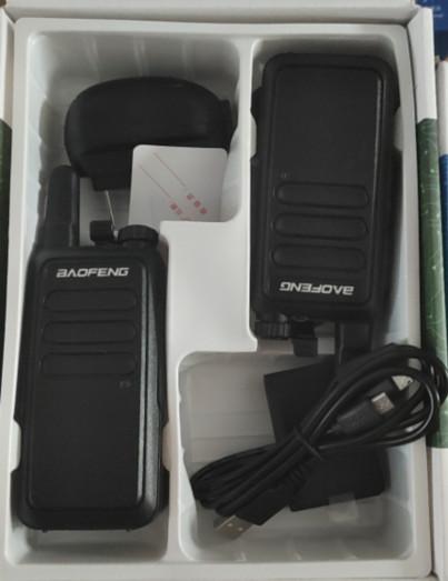 2 W Ham Mini Two Way Radio / Handheld 16CH UHF 400-470MHz Walkie Talkie For Hotel