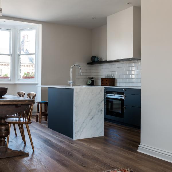 Modern Style Apartment Furniture Black Lacquer Matt Island And Kitchen Base Cabinets With 3 Drawers