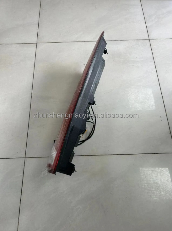 75*35*30 Kinglong Автобусные запасные части Задний фонарь с ручкой HA1603 HA1604 Включен