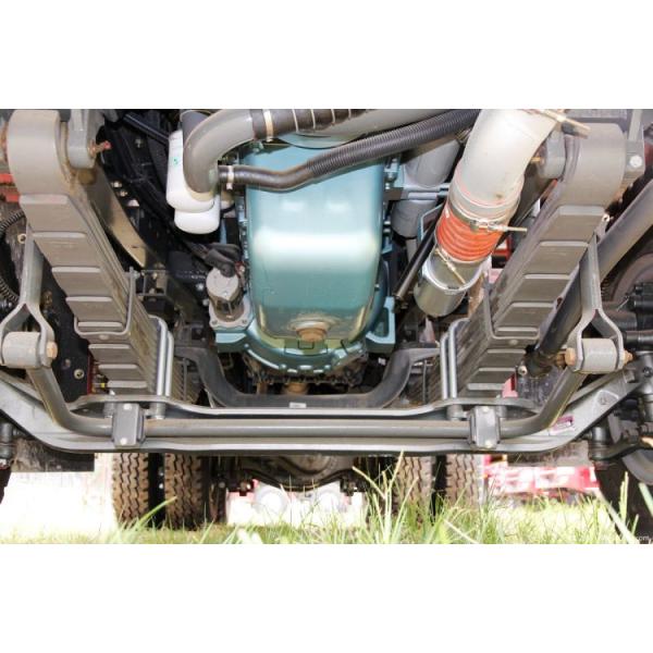 Touch Screen Used HOWO Heavy Truck 340 HP 6X4 5.6m Dump Trucks at for 2 Passengers