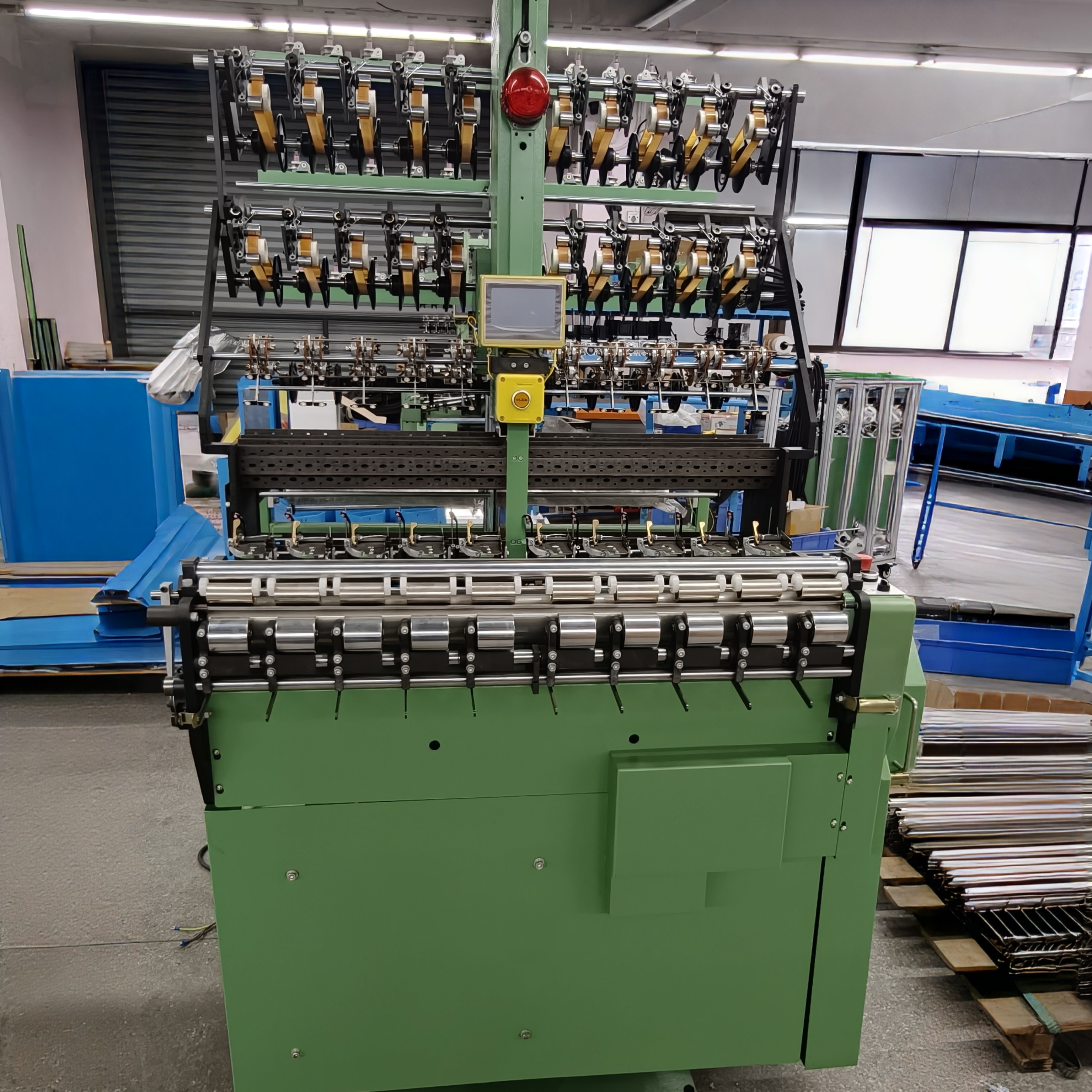 Shuttleless Ribbon Loom For Narrow Webbing And Elastic Tape Textile Production