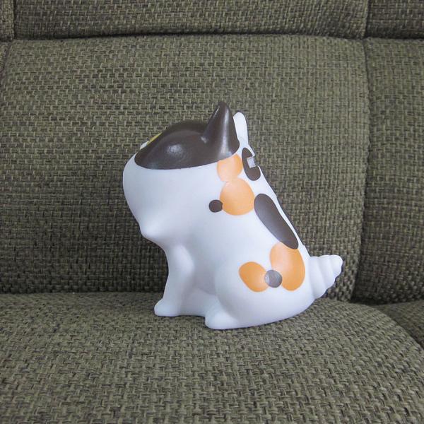 Shenzhen cartoon mini cat vinyl money bank, coin box toys for saving coines or decoration.