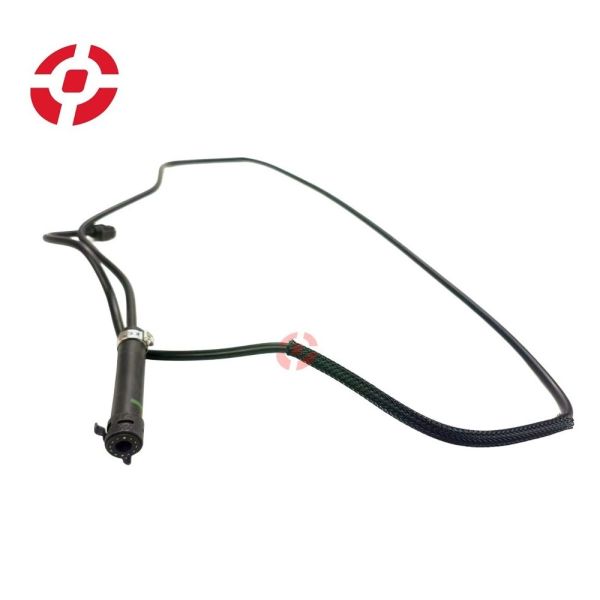 Engine heat dissipation water tank connection drain hose water pipe for Volv o 31319349