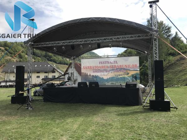 70 * 35m Lighting Tower Truss System Big Loading Capacity With Chain Hoist
