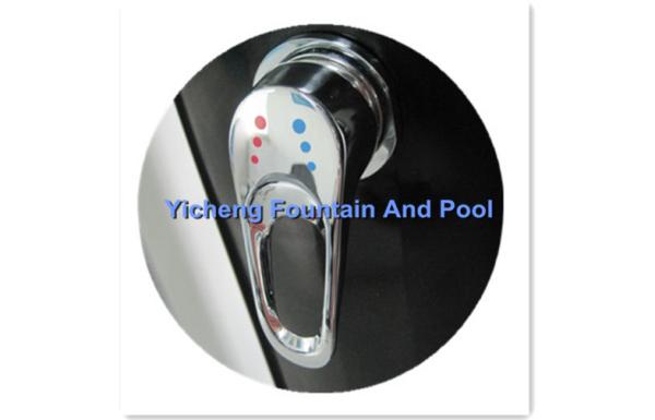 Aluminium And PVC Body Swimming Pool Accessories Oval Solar Showers With Spray And Foot Wash