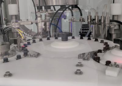 Automatic Vial Filling Machine With Leakage Detection And SMART Labeler 600mm Buffer