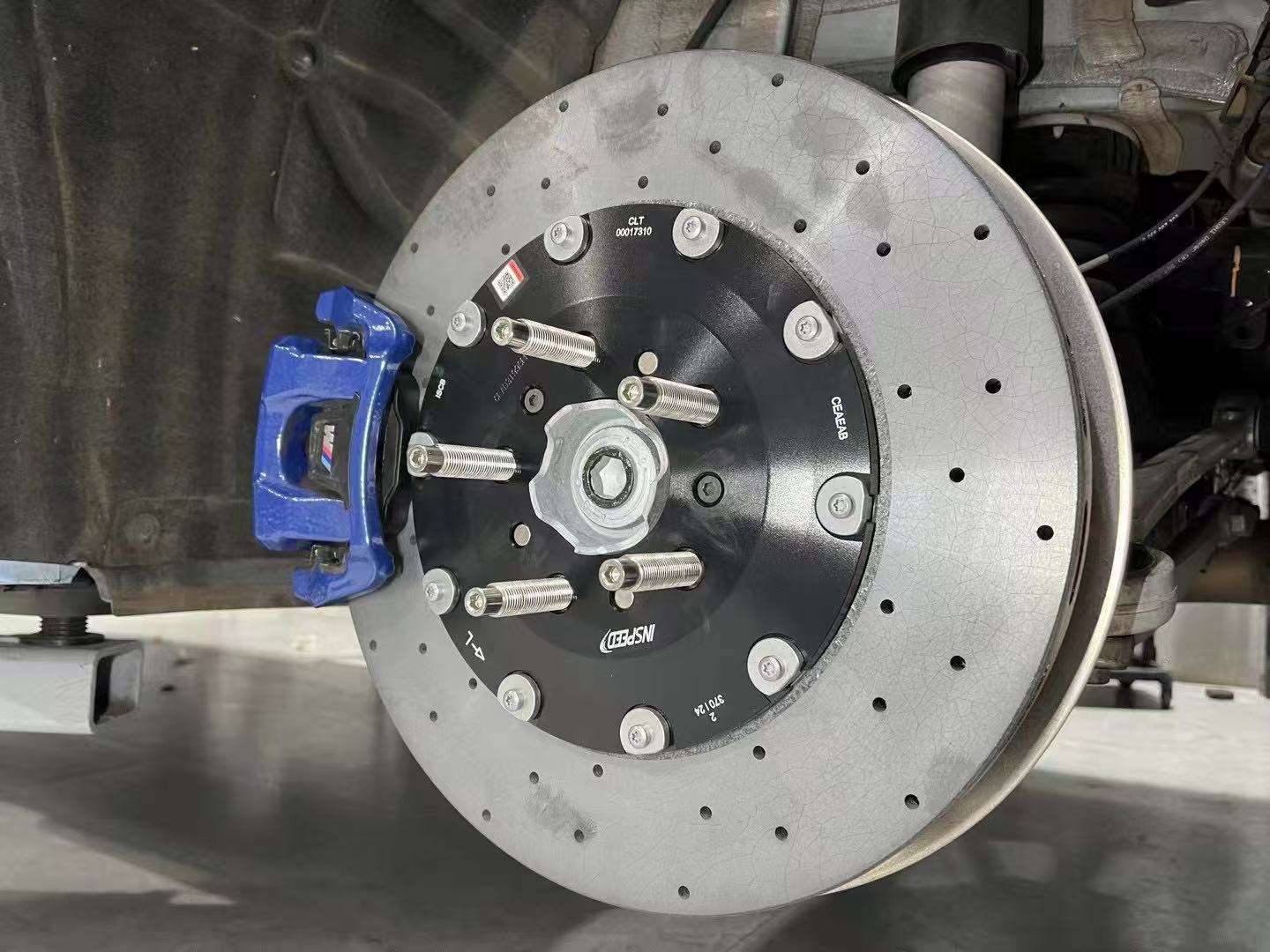 Carbon Ceramic Brake Discs OEM Direct Replacement For Original Iron Brake Discs Upgrade To Ceramic Brake Discs With 911
