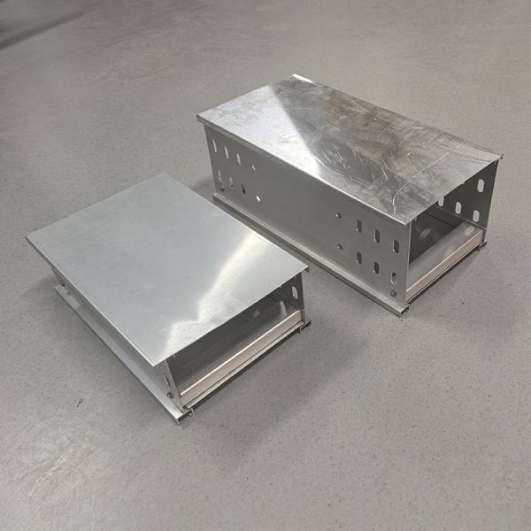1.0mm-3.0mm Solid Bottom Type Cable Tray Anodizing Aluminum Alloy Indoor Outdoor