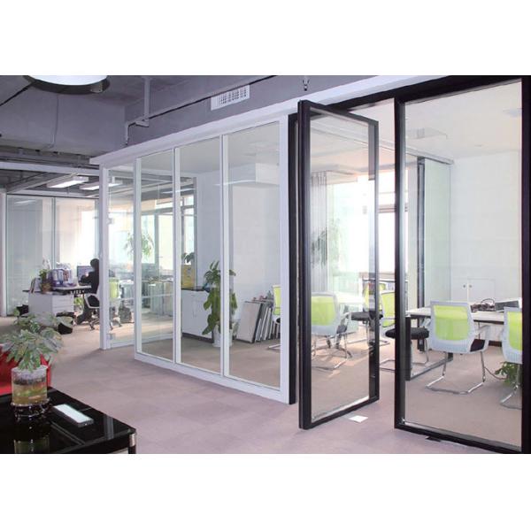 パーソナライズ可能なピボットドア 現代の建築の優雅さ