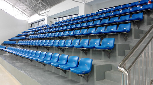 Outdoor Heavy Duty Plastic 2kg Stadium Bucket Seats  Wall Mounted