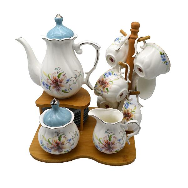 Charming Floral Theme Chinese Porcelain Tea Set in White Color Perfect for
