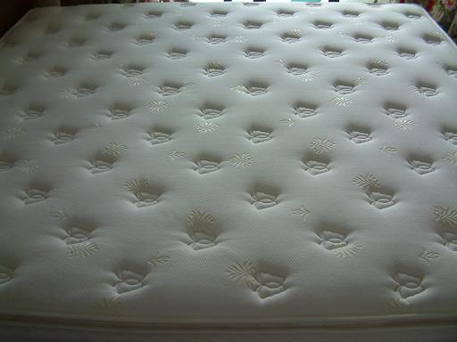 máquina que acolcha 800Rpm de alta velocidad del colchón automático 4000kg