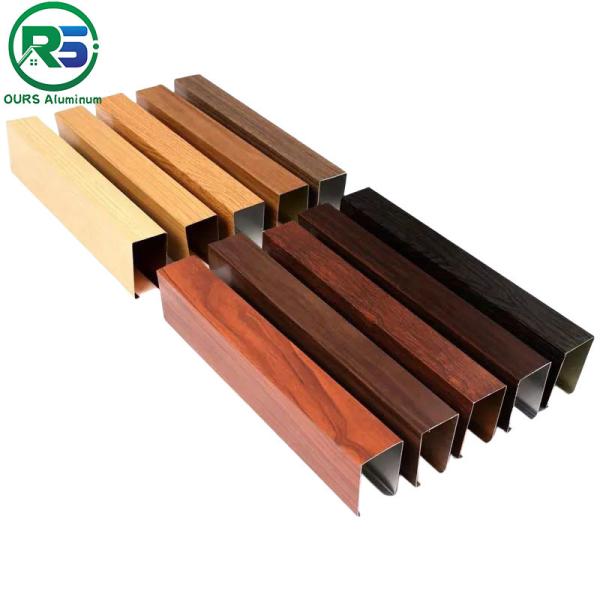 Tecto de metal suspenso linear e ecológico de 0,8 mm Tecto de alumínio branco
