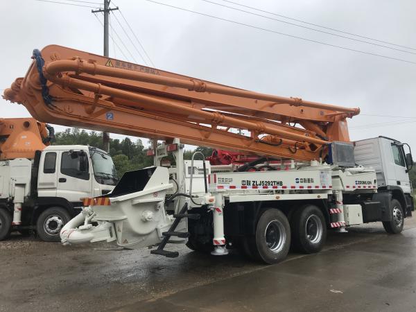 Caminhão concreto de 290KW 37m com segurança alta 120m3/H do braço longo de Zoomlion da bomba