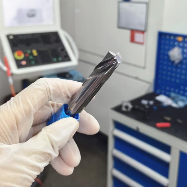 OEM Coolant Through Flat Bottom Carbide Drills For Blind Hole Machining