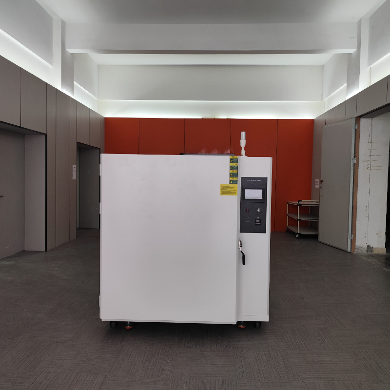 Programmable High Low Temperature Chamber with -70ºC to +150ºC Range and 20% to 98% RH Humidity Control