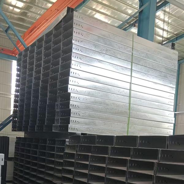 Acero inoxidable 300*100 con bandeja de cable perforada pulida bandeja de cable ranurada conducto de cable