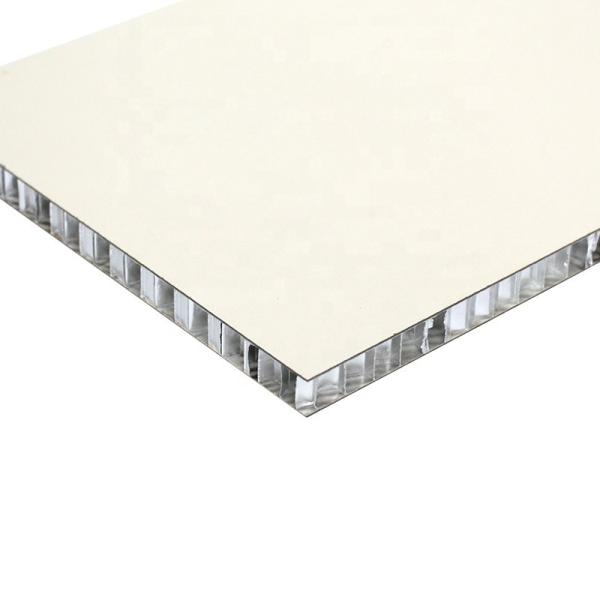 Insulação térmica de placa de núcleo de honeycomb de alumínio 0,041W/m.K Resistência à dobra 0,2MPa