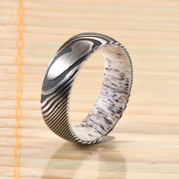 Channel Setting Inlay Technology 8mm Dome Damascus Steel Ring With Natural Deer Antler Sleeve For Men's Wedding Engagement