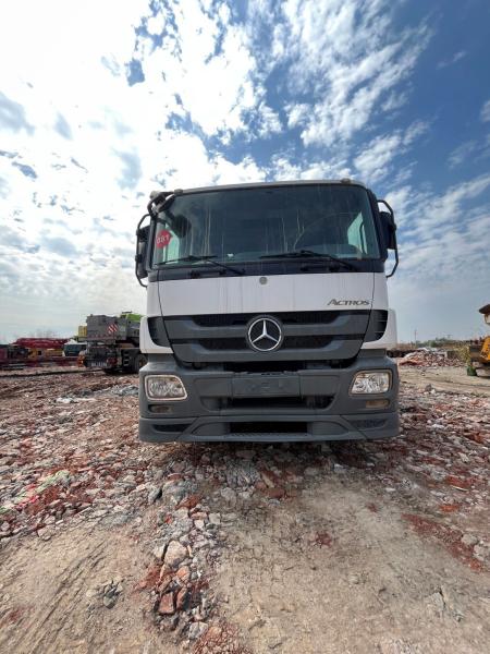 Refurbished 2013 ZOOMLION 52m Concrete Pump on Mercedes-Benz  for sale
