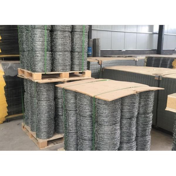 Double Twisted Barbed Iron Wire Wrapped For Security Fence , 1.6mm- 3.0mm Dia