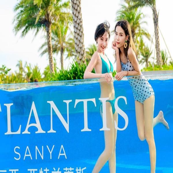 Ультрафиолетовая защита отливки толстых акриловых панелей для семейного бассейна Вилла бассейн