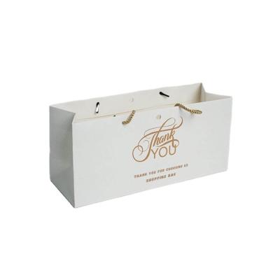 Apparel Packaging Paper Bag with Customer's Logo and CMYK 4 Color Offset Printing