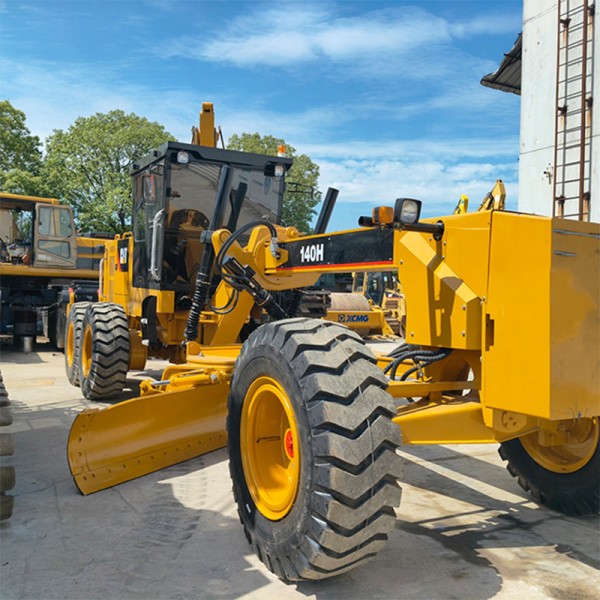 Articulated  140g Used Motor Grader For Road Building Earthmoving Projects