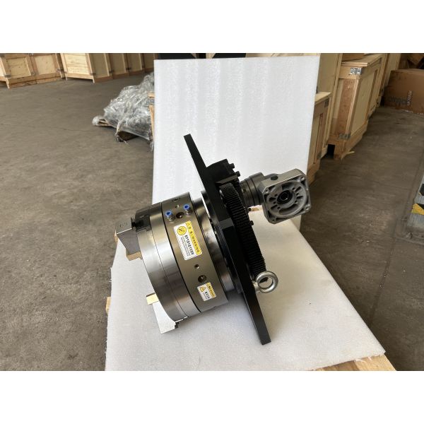 Customizable High Precision 150r/min Three-Jaw Pneumatic Rotary Chuck for CNC Lathe