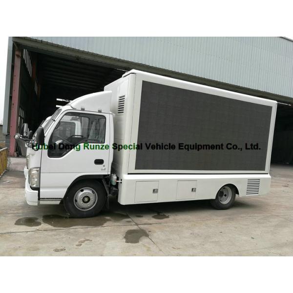 ISUZU LED Display Mobile Advertising Trucks , Full Color LED Screen Truck