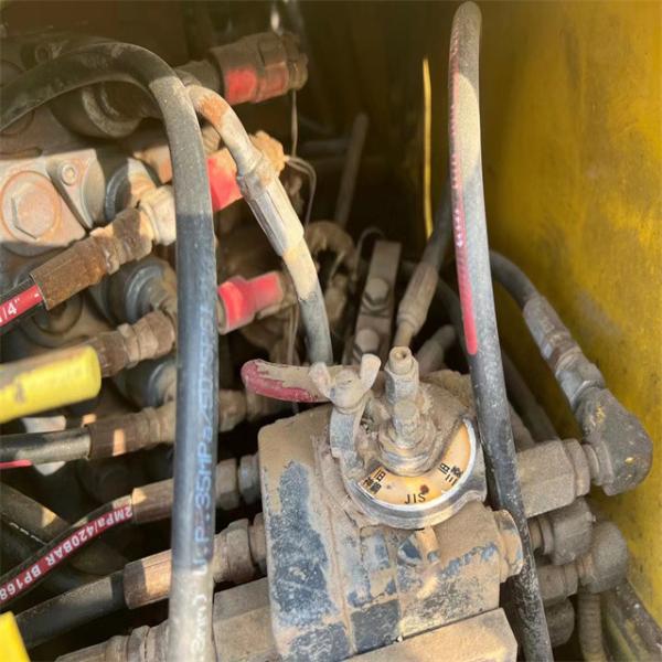 13.8 toneladas de uso Japón importado Komatsu pc 138US excavadora de arrastrador de alta calidad y poco tiempo de trabajo listo para la venta