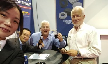 Гибкая резиновая магнитная лента для магнитных дверных штор повышает энергоэффективность